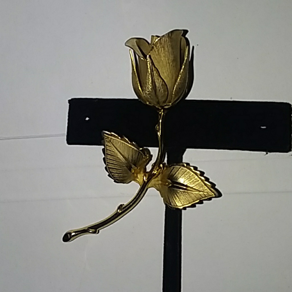 Giovanni Long Stem Rose Brooch 10$
